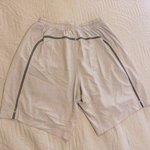 Lululemon Pace Breaker w/ Liner 9” Shorts